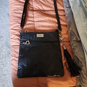 Elegant Black Quilted Shoulder Bag